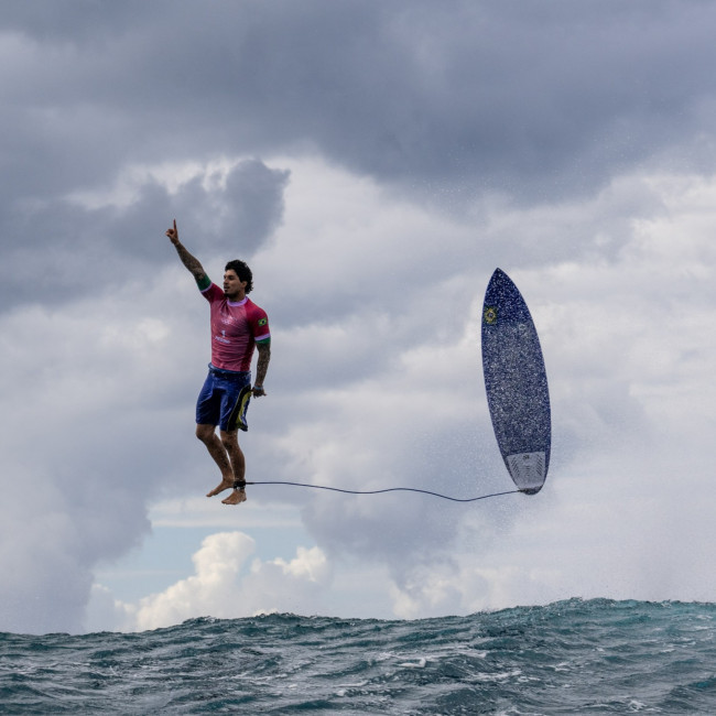 Jerome Brouillet's surf photo wins at World Sports Photography Awards