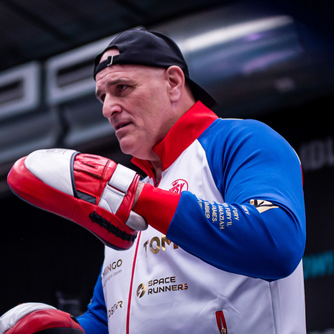 John Fury claims that Tyson Fury had victories 'stolen' from him against Oleksandr Usyk