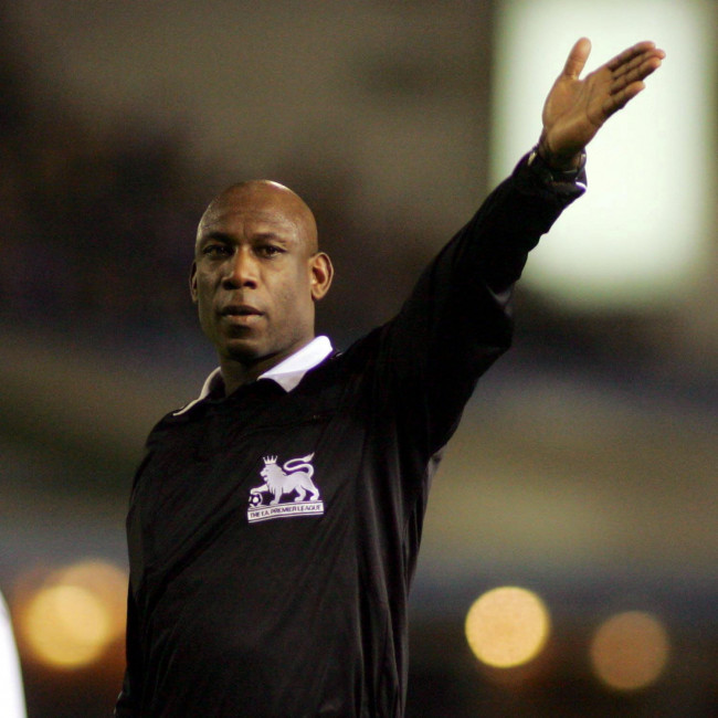 Pioneering referee Uriah Rennie dies
