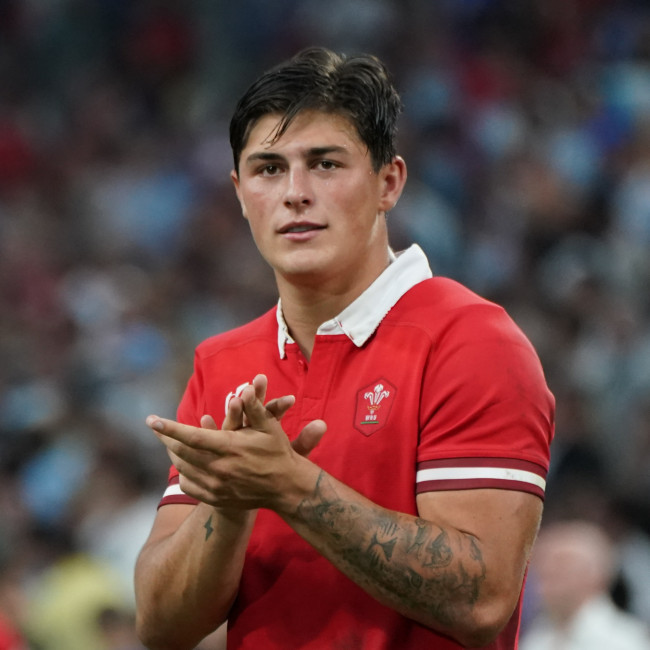 Louis Rees-Zammit returning to rugby