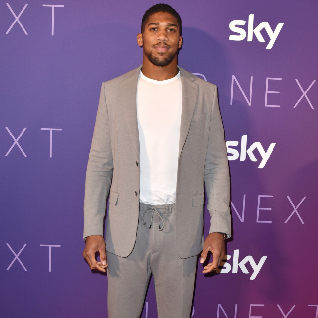 Anthony Joshua pays heartfelt tribute to friends killed in car crash tragedy