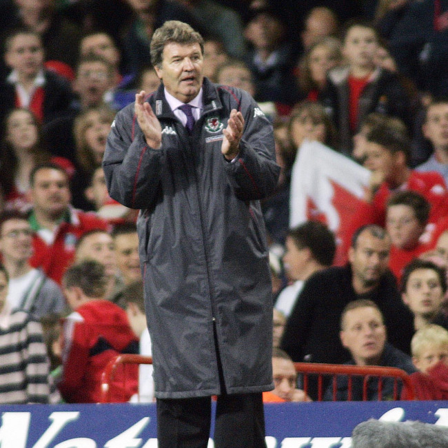 John Toshack diagnosed with dementia