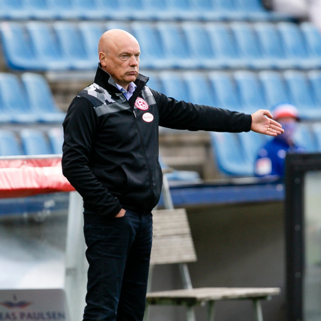 Uwe Rossler slams 'flat' Premier League