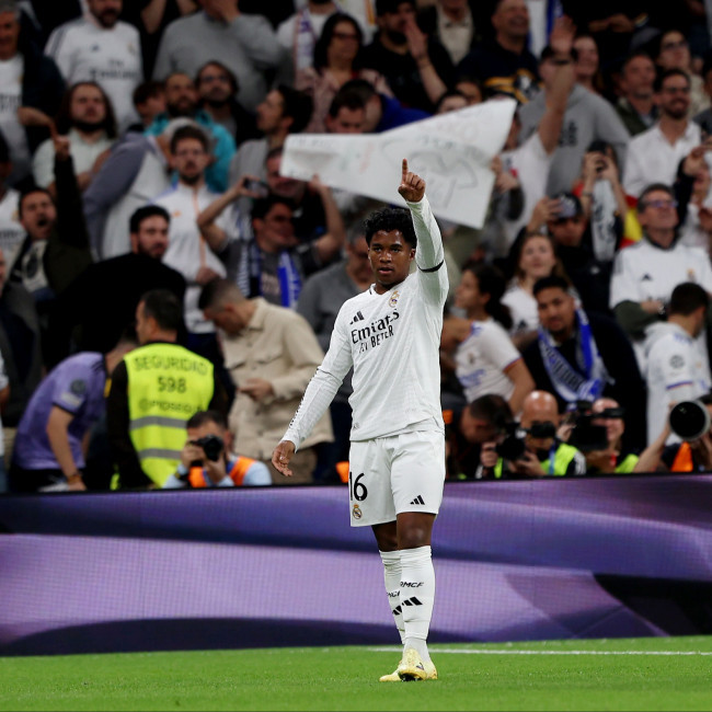 Endrick 'couldn't hold back the tears' during Real Madrid unveiling